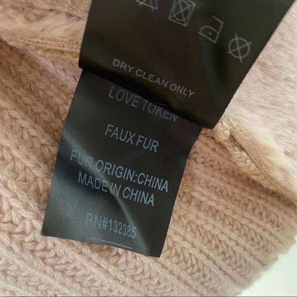 NEW LOVE TOKEN Knit Cardigan w/Faux Fur. Size M - Picture 7 of 10